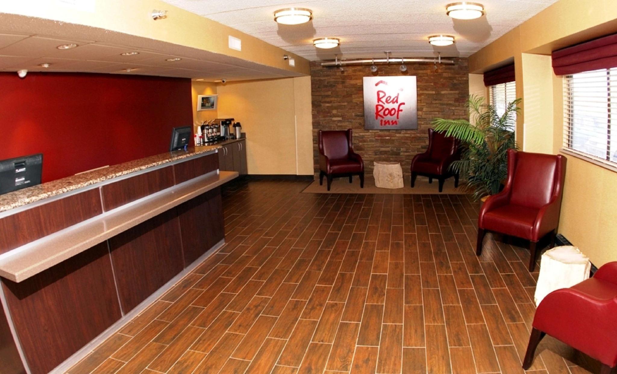 Red Roof Inn Philadelphia - Oxford Valley Langhorne Exterior photo
